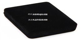 如何選擇環(huán)保植絨布背膠廠家？